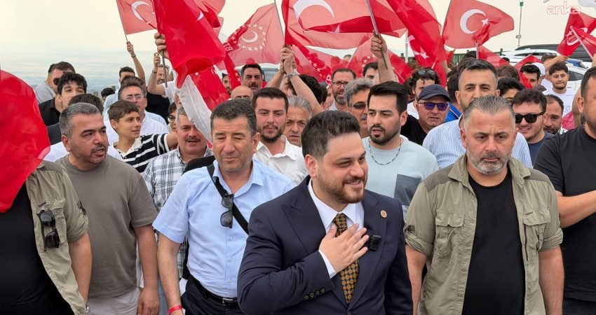  Bağımsız Türkiye Partisi Genel Başkanı Hüseyin Baş, partisinin Afyonkarahisar'da düzenlediği