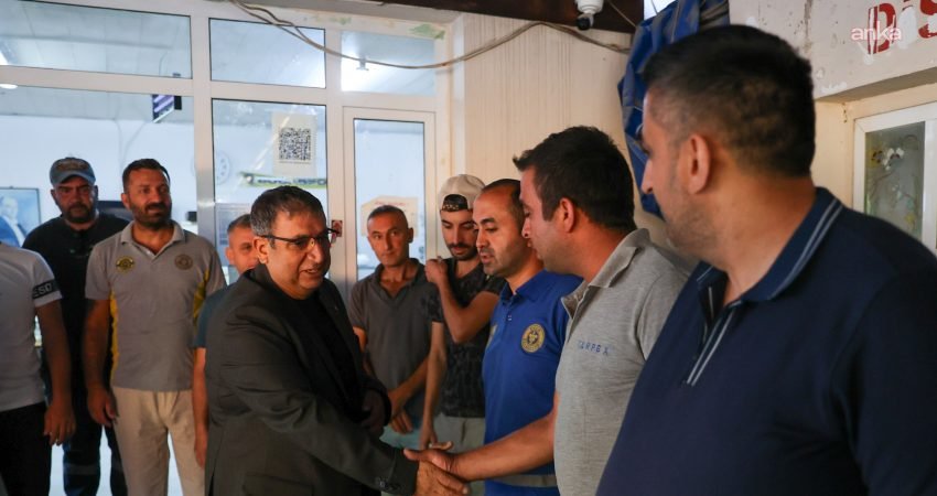 Buca Belediye Başkan Vekili Hüseyin Benzer, saha çalışmaları kapsamında Park