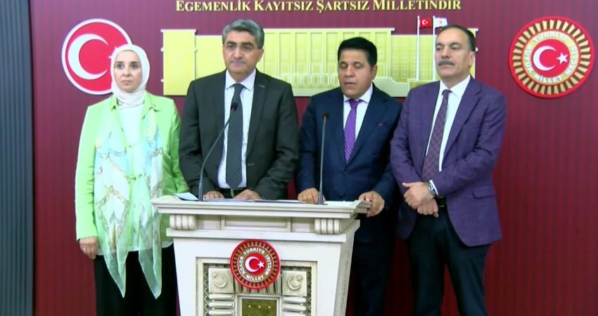 Yeni Yol Grup Başkanvekili Bülent Kaya, Milli Savunma Komisyonu Başkanı