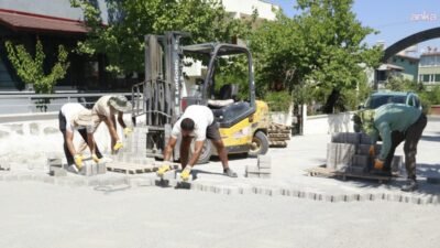 Burhaniye Belediyesi Fen İşleri Müdürlüğü, ilçe genelinde çeşitli nedenlerle bozulan