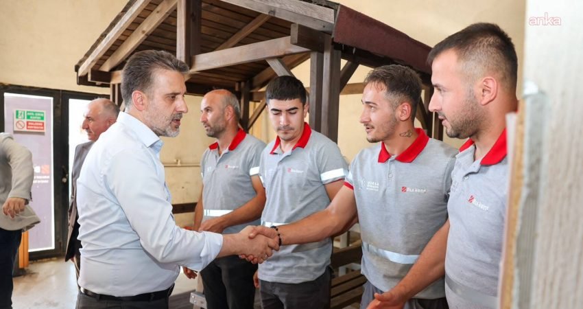 İlçe ziyaretleri kapsamında Harmancık'ta ziyaretlerde bulunan Bursa Büyükşehir Belediyesi Başkan