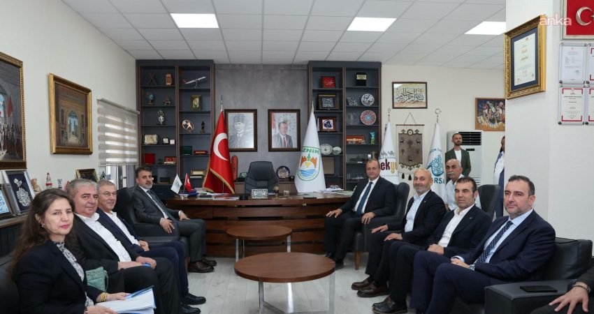 Bursa Büyükşehir Belediyesi Başkan Vekili Şahin Biba, İznik'te gerçekleştirdiği ziyaretlerde