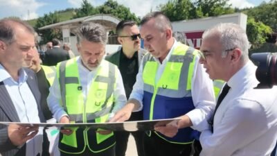 Bursa Büyükşehir Belediyesi Başkan Vekili Şahin Biba, Mudanya Yolu'nda devam