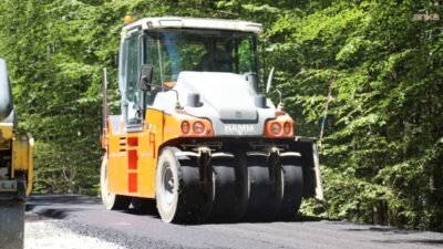 Bursa Büyükşehir Belediyesi, kırsal mahallelerde ulaşım altyapısını güçlendirme çalışmaları kapsamında