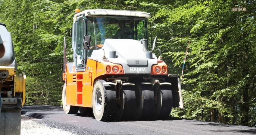 Bursa Büyükşehir Belediyesi, kırsal mahallelerde ulaşım altyapısını güçlendirme çalışmaları kapsamında