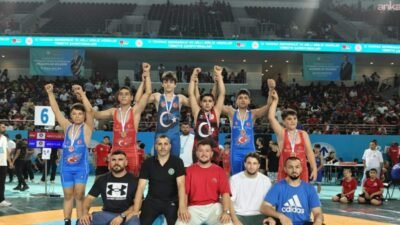 Bursa Büyükşehir Belediyespor Kulübü, Ankara’da gerçekleştirilen Minikler Güreş Türkiye Şampiyonası'ndan