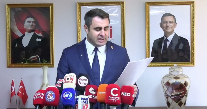 CHP İzmir İl Başkanlığı görevinden alınan Çağatay Güç, bugün itibarıyla
