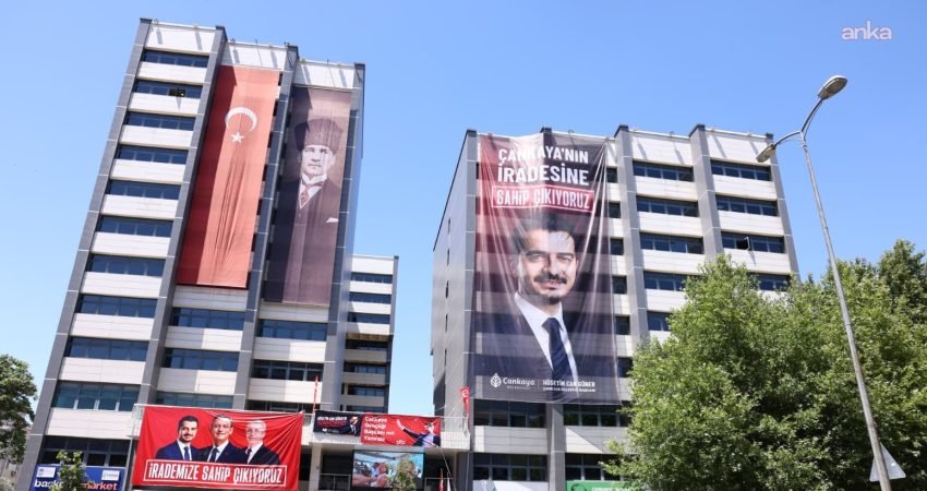 Çankaya Belediye Meclisi, tutuklanmasının ardından İçişleri Bakanlığı'nca tedbiren görevden uzaklaştırılan