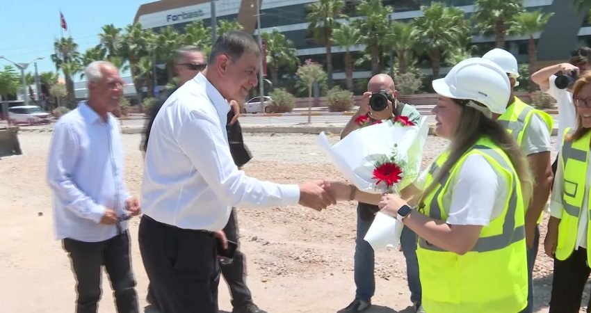 İzmir Büyükşehir Belediye Başkanı Cemil Tugay, İZSU Genel Müdürlüğü’nün Çiğli