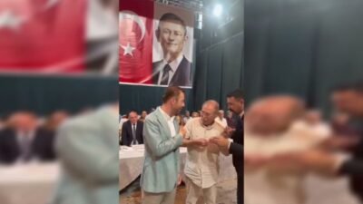Adana Ceyhan Belediye Başkanı Kadir Aydar, CHP üyeliğinden istifa ettiğini