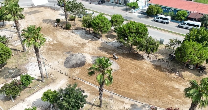 Ceyhan Belediyesi Park ve Bahçeler Müdürlüğü ekipleri, Cumhuriyet Mahallesi'nde bulunan