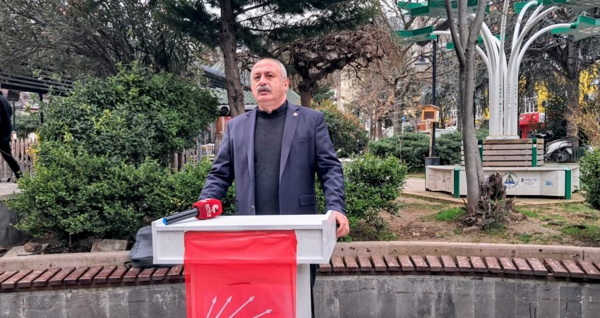 CHP Artvin İl Başkanı Yusuf Orhan Atan, il başkanlığı görevinden