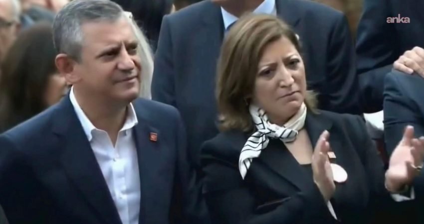 CHP Belçika Birliği Başkanı Derya Bulduk, yönetim kurulu üyeleriyle birlikte