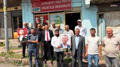 CHP Digor İlçe Başkanı Faik Duman, tüm ilçe yönetimi 