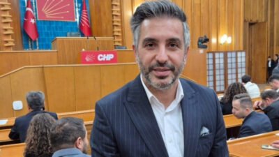 CHP İstanbul İl Yönetimi'nin Esenyurt İlçe Yönetimi'ni görevden almasının ardından