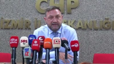 CHP İzmir İl Başkanı Utku Gümrükçü, CHP'nin İzmir'de üye kaybının