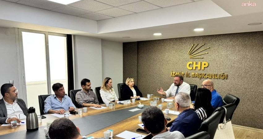 CHP İzmir İl Yönetimi, istifalar sonrası boşalan Bornova, Buca, Menemen