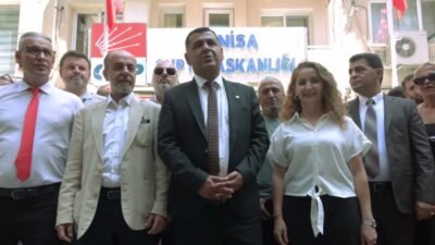 CHP Manisa İl Başkanı Engin Uzun, CHP'nin güçlenerek yoluna devam