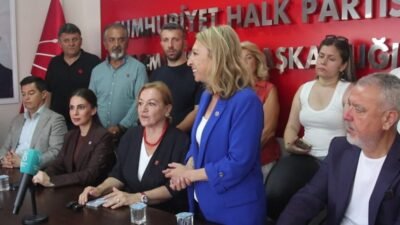 Marmaris'te partililerle buluşan CHP Muğla milletvekilleri, gündemdeki "mutlak butlan" tartışmalarına