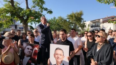 CHP Urla İlçe Başkanı Ahmet Bahri Yalaz, ilçe yönetimi, kadın