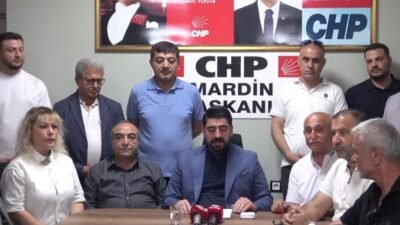CHP’nin 26 il başkanının görevden alınmasına tepki gösteren Mardin’deki 8