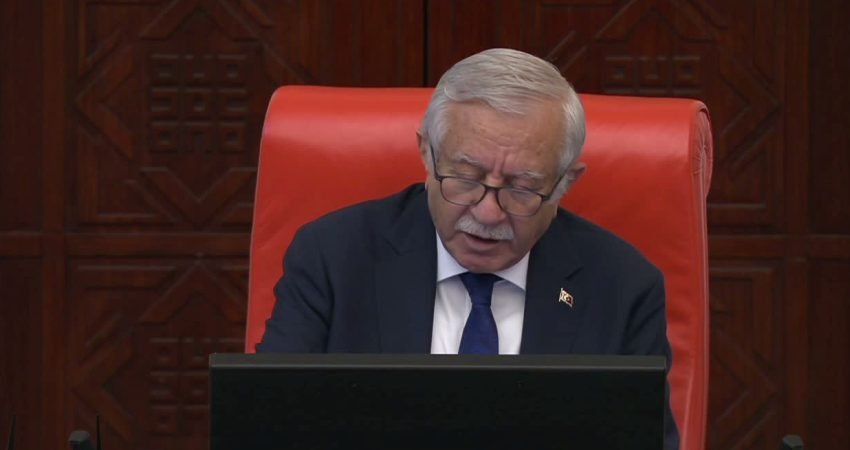 CHP Karabük Milletvekili Cevdet Akay, kamu varlıklarının satışının kamu maliyesine