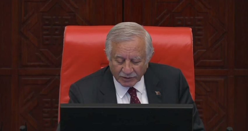 CHP Denizli Milletvekili Gülizar Biçer Karaca, Denizli'de tekstil ihracatının gerilediğini,