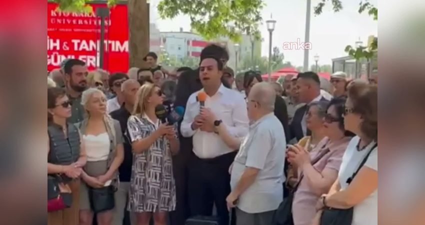 CHP Konya teşkilatında, Karatay, Selçuklu ve Meram ilçe yönetimlerinde görev
