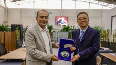 İzmir Büyükşehir Belediye Başkan Vekili Zafer Levent Yıldır, Sichuan Eyaleti