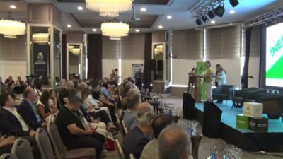Türkiye Sağlıklı Kentler Birliği Başkanı ve İzmir Büyükşehir Belediye Başkanı