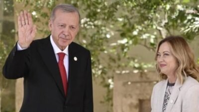 Cumhurbaşkanı Recep Tayyip Erdoğan, İtalya Başbakanı Giorgia Meloni ile telefon