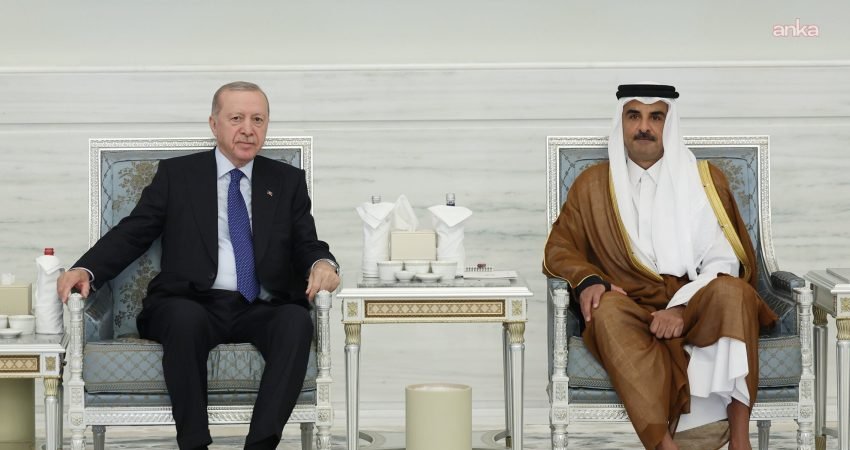 Cumhurbaşkanı Recep Tayyip Erdoğan, Katar'ın başkenti Doha'ya gitti.