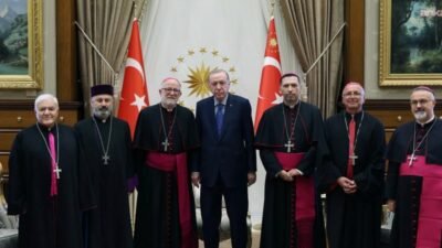 Cumhurbaşkanı Recep Tayyip Erdoğan, Türkiye Katolik Episkoposlar heyetini kabul etti.