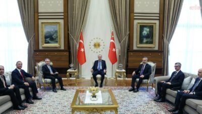 Cumhurbaşkanı Recep Tayyip Erdoğan, Kırgızistan Dışişleri Bakanı Ceenbek Kulubayev'i kabul