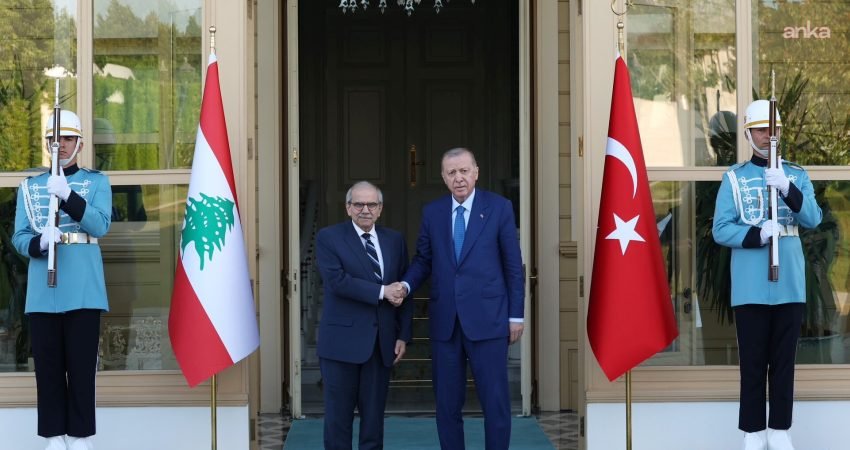 Cumhurbaşkanı Recep Tayyip Erdoğan, Lübnan Başbakanı Nevvaf Selam ile çalışma