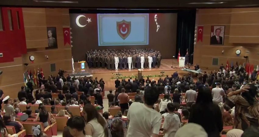 Cumhurbaşkanı Recep Tayyip Erdoğan, "Ülkemizi yaklaşık yarım asırlık bir sorundan
