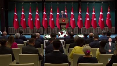 Cumhurbaşkanı Recep Tayyip Erdoğan, Kabine Toplantısı'ndan sonra yaptığı açıklamada, "Önümüzdeki