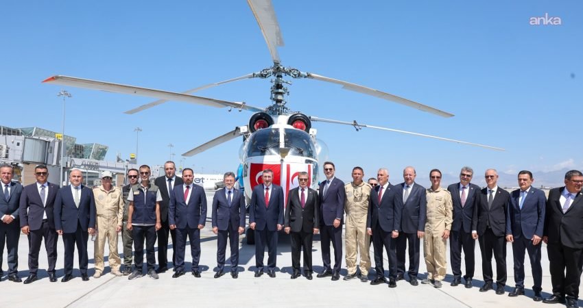 Cumhurbaşkanı Yardımcısı Cevdet Yılmaz, Enerji ve Tabii Kaynaklar Bakanı Alparslan