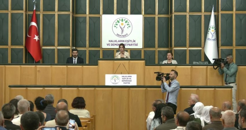 DEM Parti Eş Genel Başkanı Tülay Hatimoğulları, sürece ilişkin temmuzda