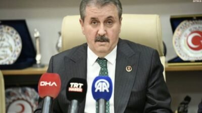 Büyük Birlik Partisi (BBP) Genel Başkanı Mustafa Destici, Muhsin Yazıcıoğlu