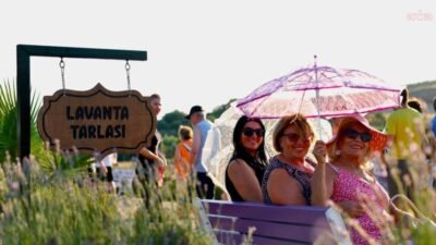 Didim Belediyesi'nin düzenlediği Lavanta ve Aromaterapi Festivali, üç gün boyunca