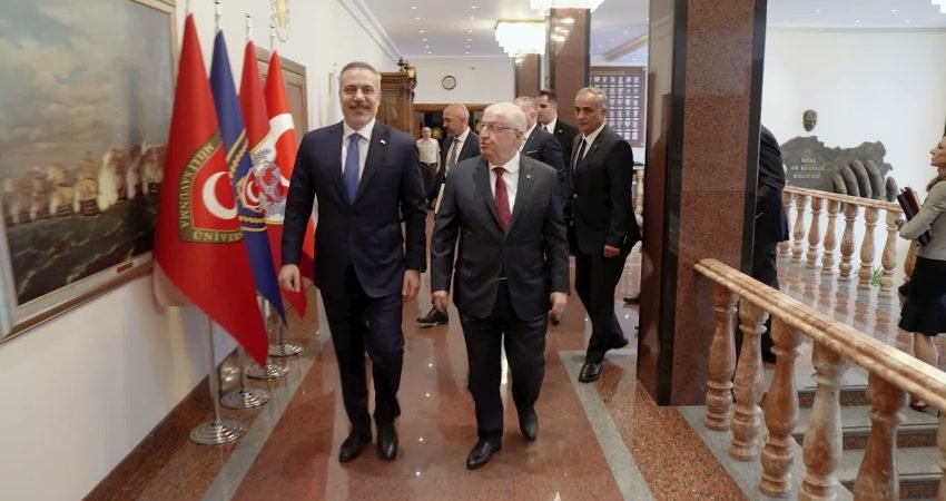 Dışişleri Bakanı Hakan Fidan, Milli Savunma Bakanı Yaşar Güler ile