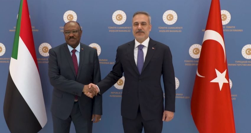 Dışişleri Bakanı Hakan Fidan, Türkiye'ye ziyarette bulunan Sudan Dışişleri ve