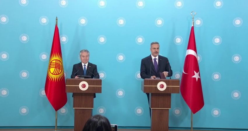 Dışişleri Bakanı Hakan Fidan, Avrupa Birliği'nden üç yüksek düzey komiserin