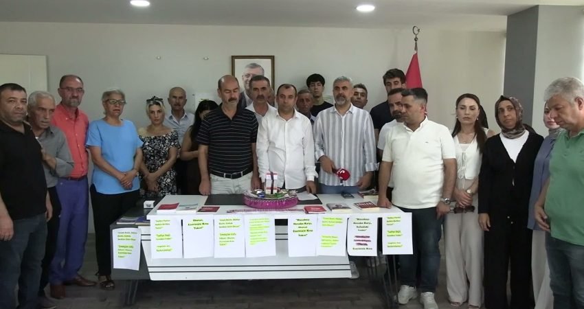 Diyarbakır’da aralarında il yönetimi ve ilçe başkanlarının da bulunduğu bazı