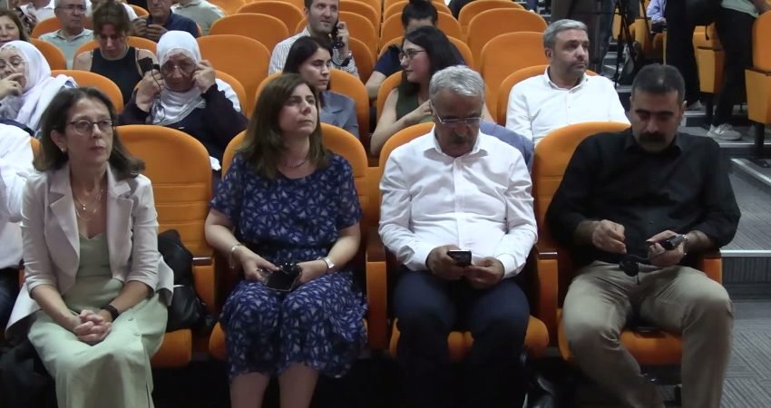 Diyarbakır Büyükşehir Belediyesi ve İnsan Hakları Derneği’nin (İHD) ortaklığında, “Türkiye’de