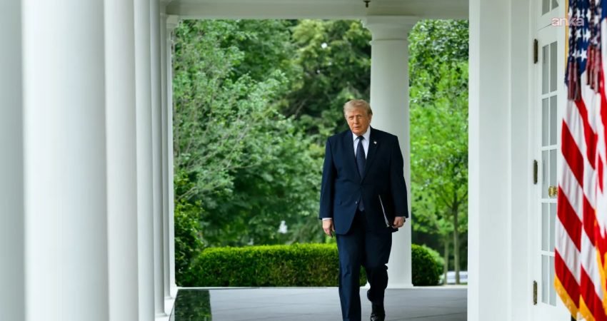 ABD Başkanı Donald Trump, Hürmüz Boğazı'nda yeniden abluka uygulayacaklarını belirterek,