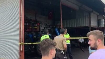 Osmaniye'nin Düziçi ilçesinde traktör tamiri yaptığı sırada hidrolik aksamına sıkışan