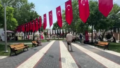 Edirne Belediyesi tarafından işletilecek Anıt Park Kafe, düzenleme çalışmalarının ardından