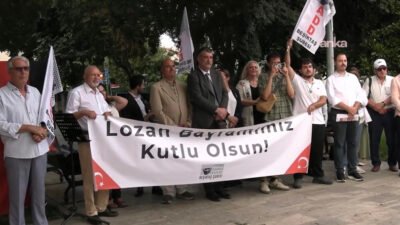 Atatürkçü Düşünce Derneği (ADD) Beşiktaş Şubesi, Lozan Barış Antlaşması’nın imzalanmasının